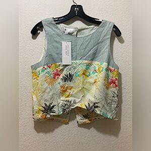 New Corly 100% rayon  top tropical multicolor -size 6